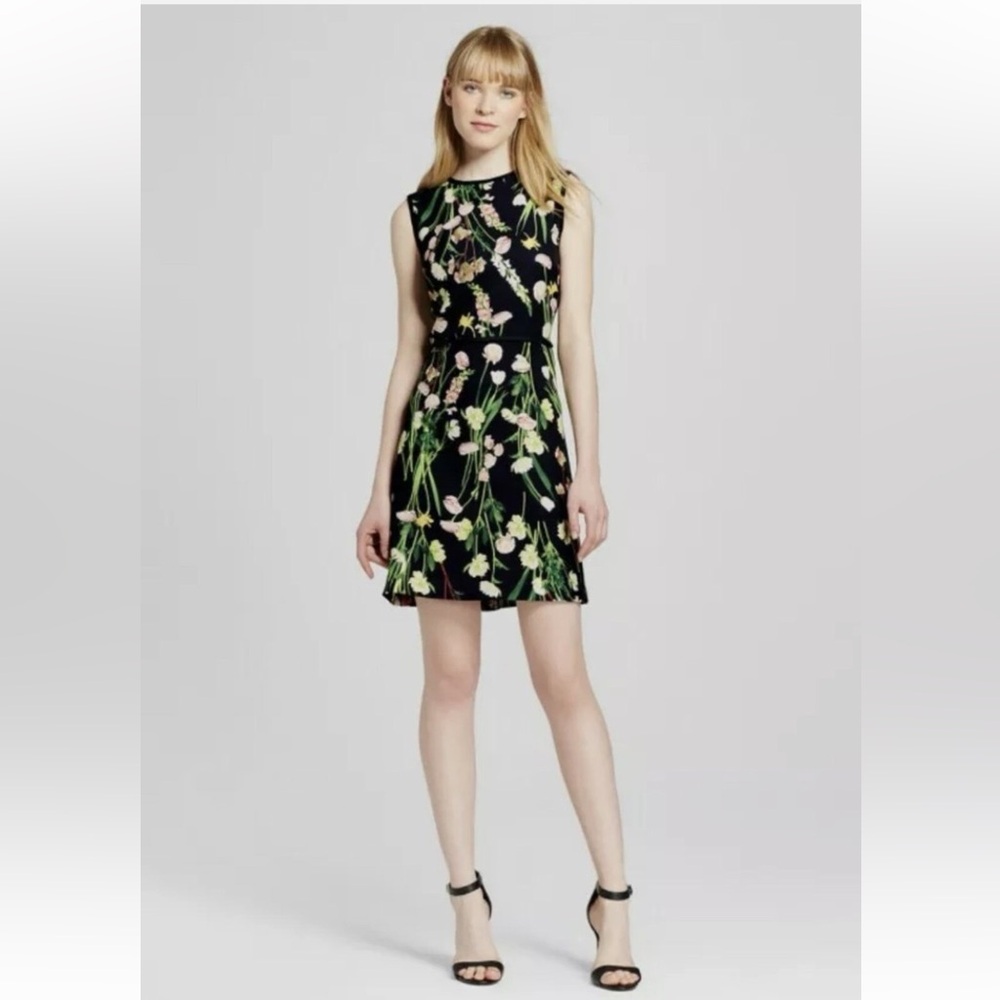 Victoria Beckham for Target Women’s Black English Floral Dress Size: S